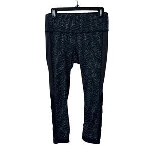 Lululemon Var-City Crop Legging Size 6 Samba Snake Battleship Black Criss Cross